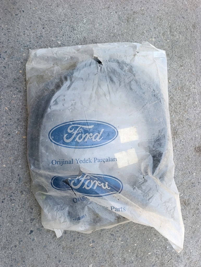 FORD TRANSİT V363 ORİJİNAL ÖN SAĞ KAPI FİTİLİ - 3