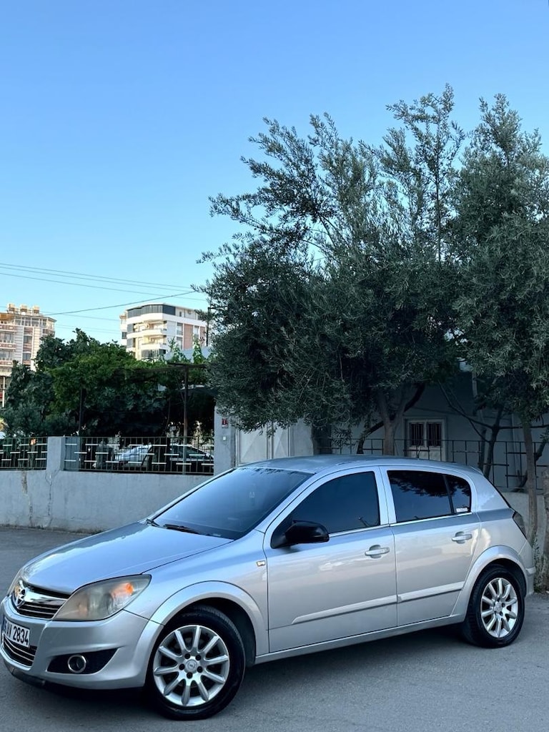Opel Astra h - 9