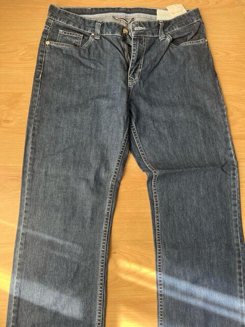 Mavi Jeans ve Giovane G. marka kot pantolonlar