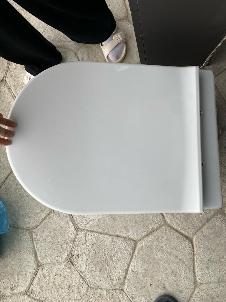 Hiç kullanılmamış tuvalet,lavabo,evye ve dolabı - 3