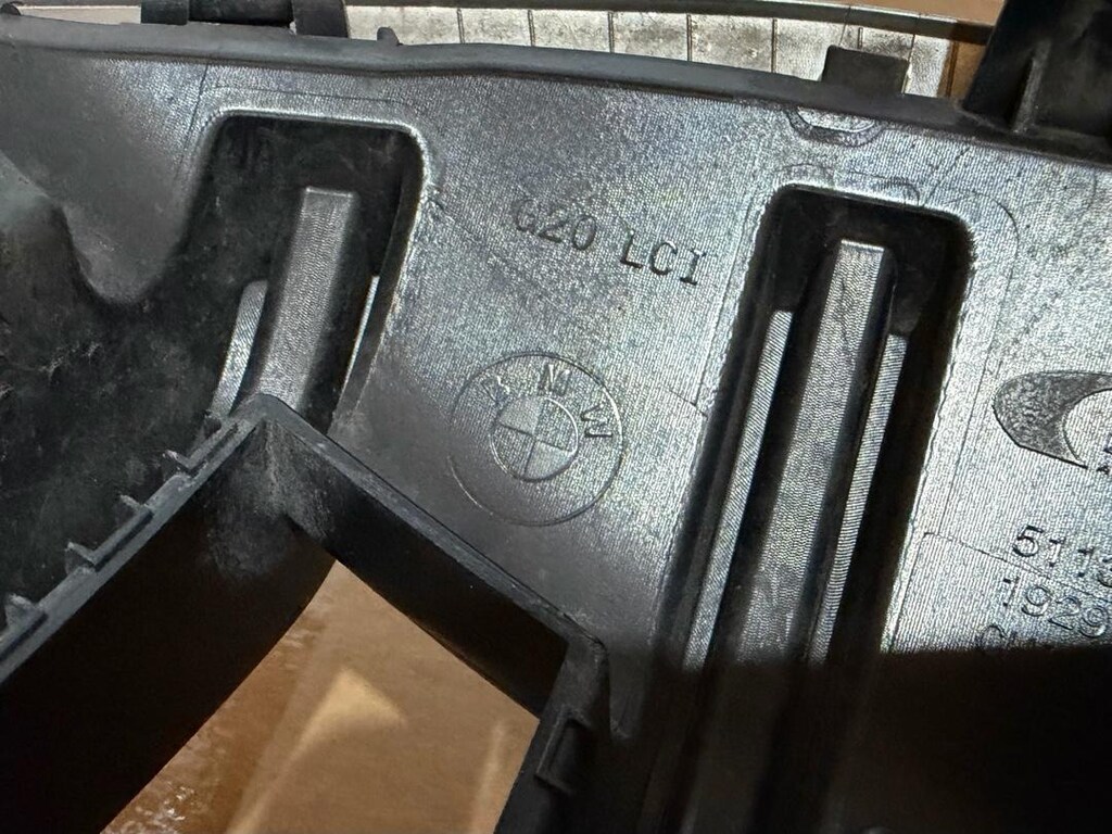 Acil satılık! BMW G20 LCi orjinal ön panjur ızgara - 4