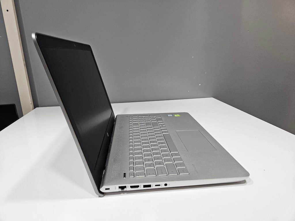 HP İ5 8.NESİL + 12 GB RAM+ 2 GB EKRAN KARTI+ FULL HD - 5