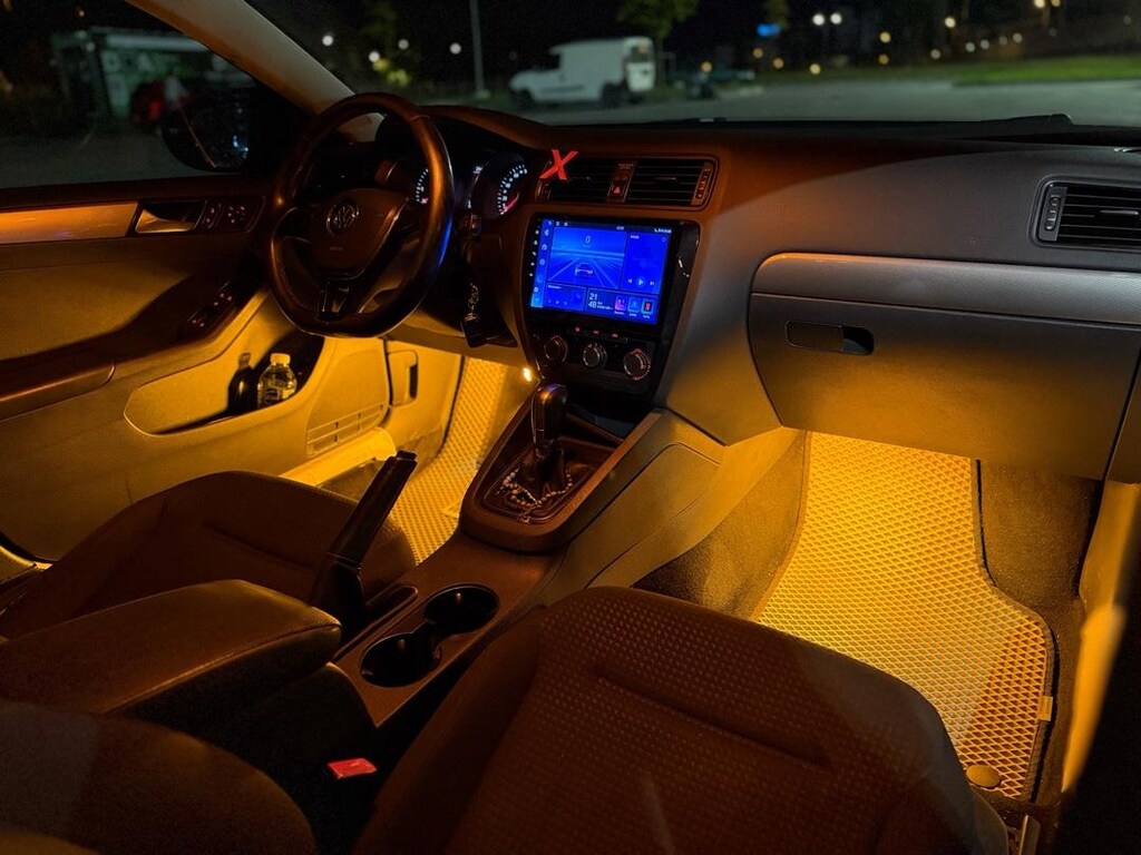 2015 MODEL OTOMATİK ÇOK TEMİZ FULL BAKIMLI AİLE ARACI - 2