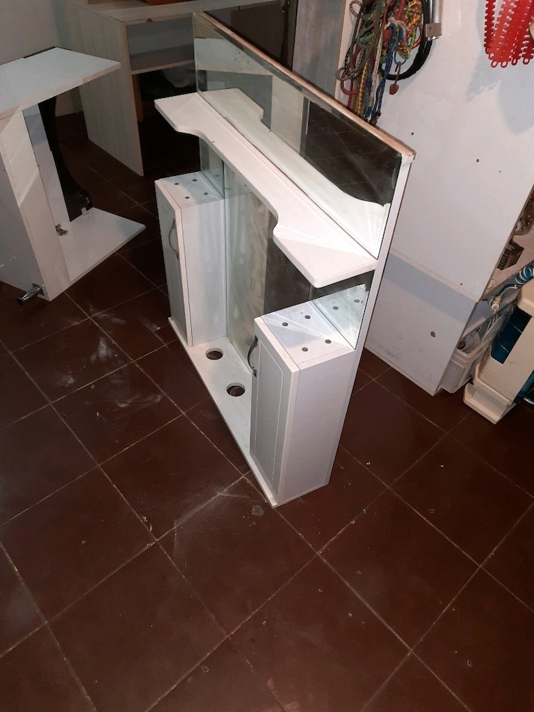 cıkma banyo dolabı - 10