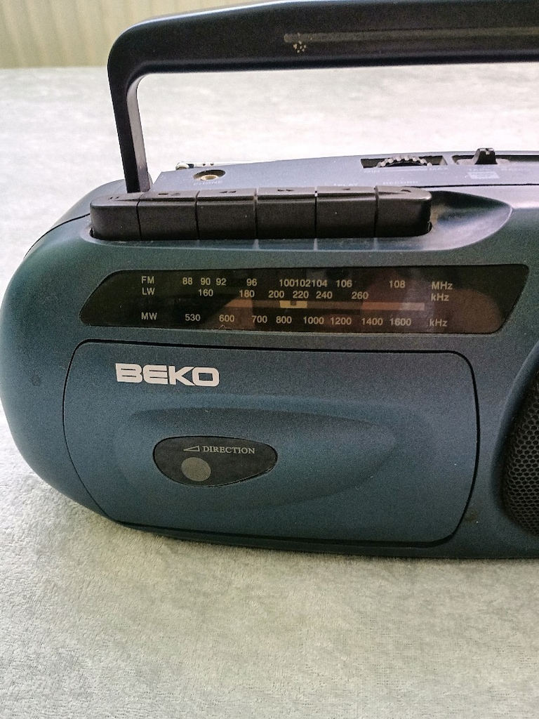 RADYO TEYP BEKO - 2