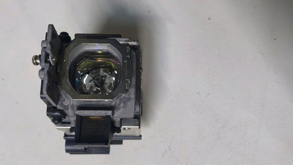 Sony LMP-D200 Orijinal Projeksiyon Lambası (200W - Temiz Durumda) - 9