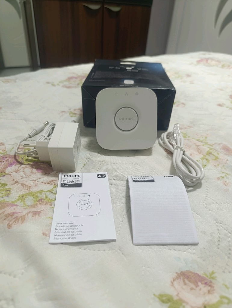 Sıfır Ayarında / Kutulu Philips Hue Bridge v2.1 (Matter Destekli) - 2