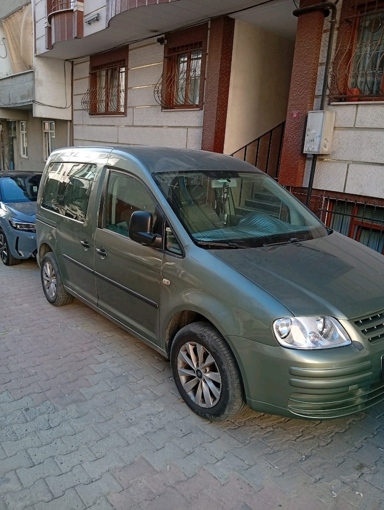 Volkswagen Caddy - 10