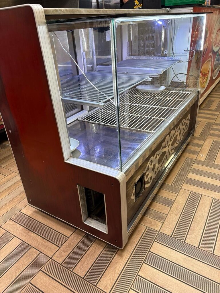 Camlı Servis Teşhir Dolabı – Restoran/Kebapçı İçin Uygun - 3