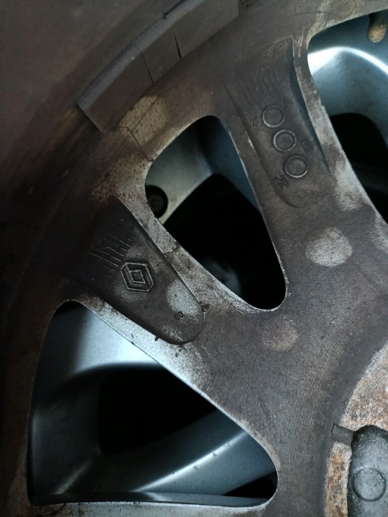 16 inc 5x114,3 Renault megane fluance model jant takımı - 3