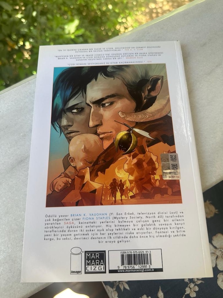 Saga cilt 1 çizgi roman - 5
