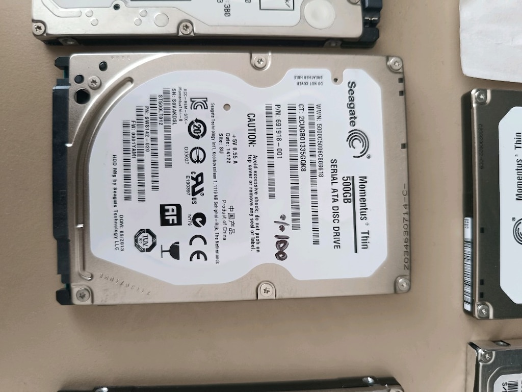 500 GB 8 adet 2,5" hdd - 3