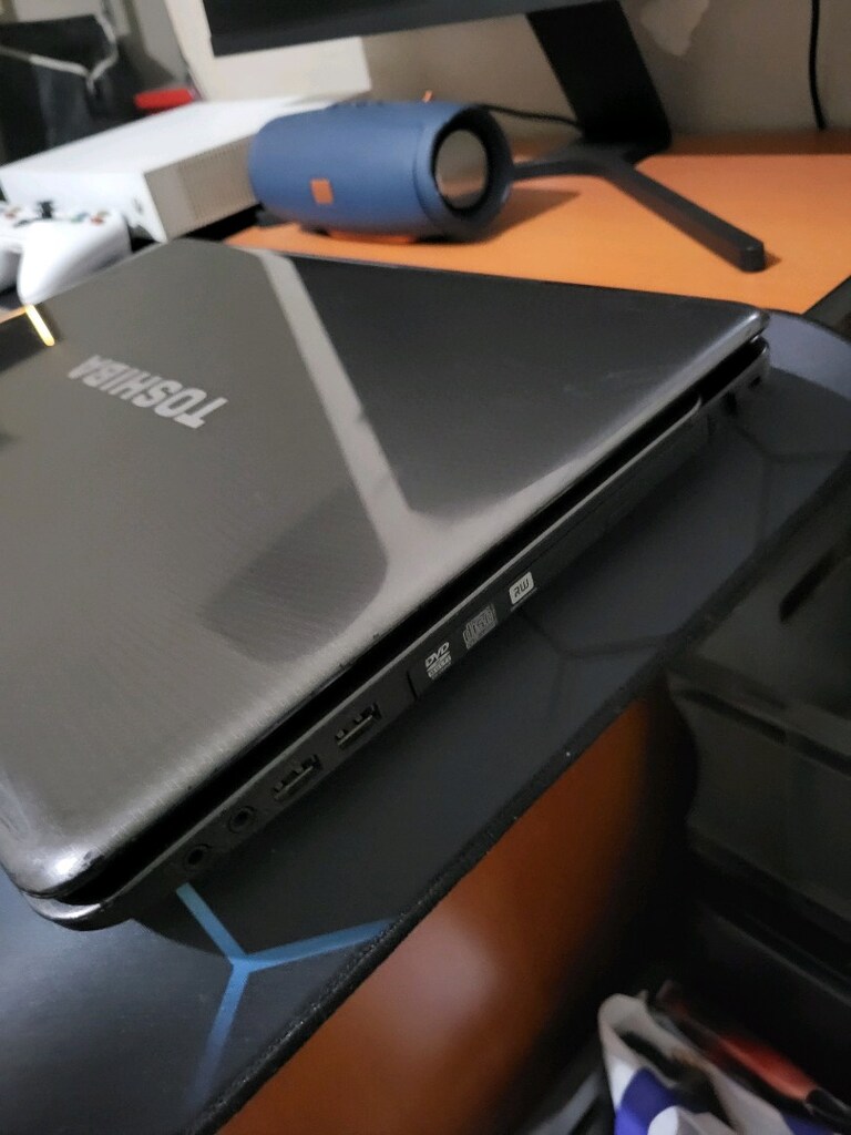 Toshiba İ5 Laptop - 7