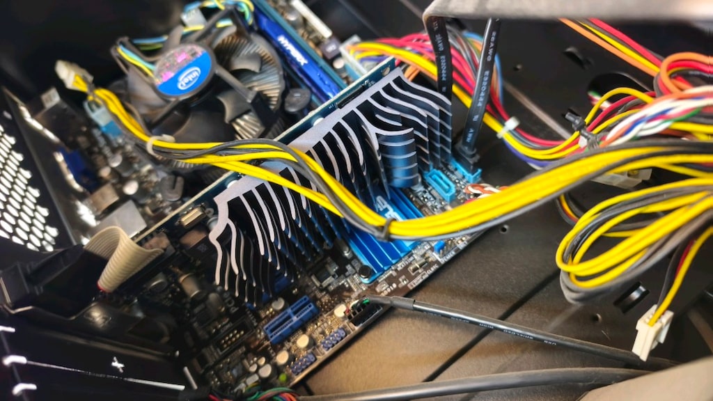 Intel i3-3210 4GB RAM 112GB SSD GT210 Masaüstü Bilgisayar - 10