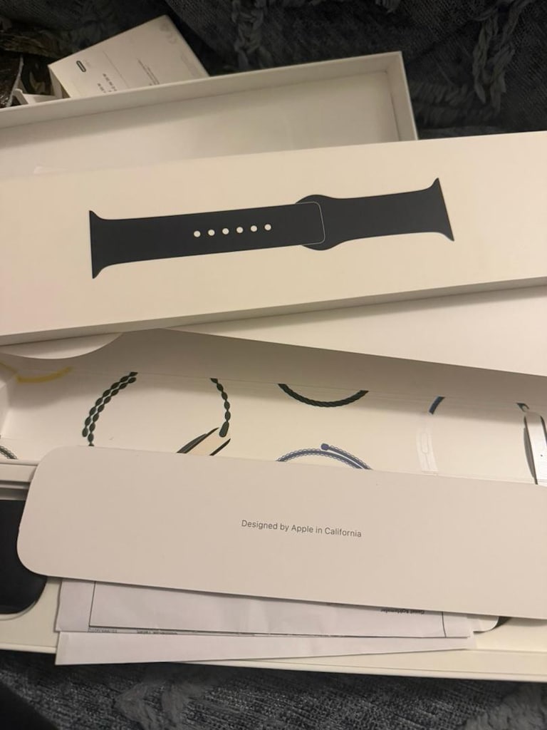 Apple Watch 8 45mm E SİM modeli - 4