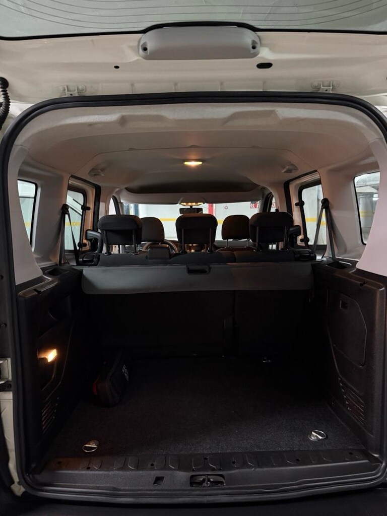 28750 km sıfır ayarında Doblo. 1.6multıjet - 4
