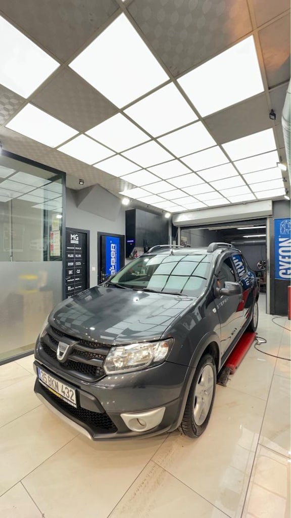 Dacia Sandero - 2