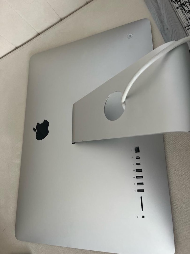 APPLE IMAC - 5