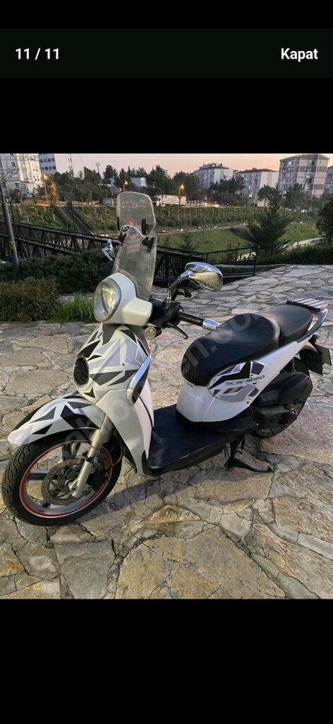 aprilla scarabeo 200 cc scooter - 9