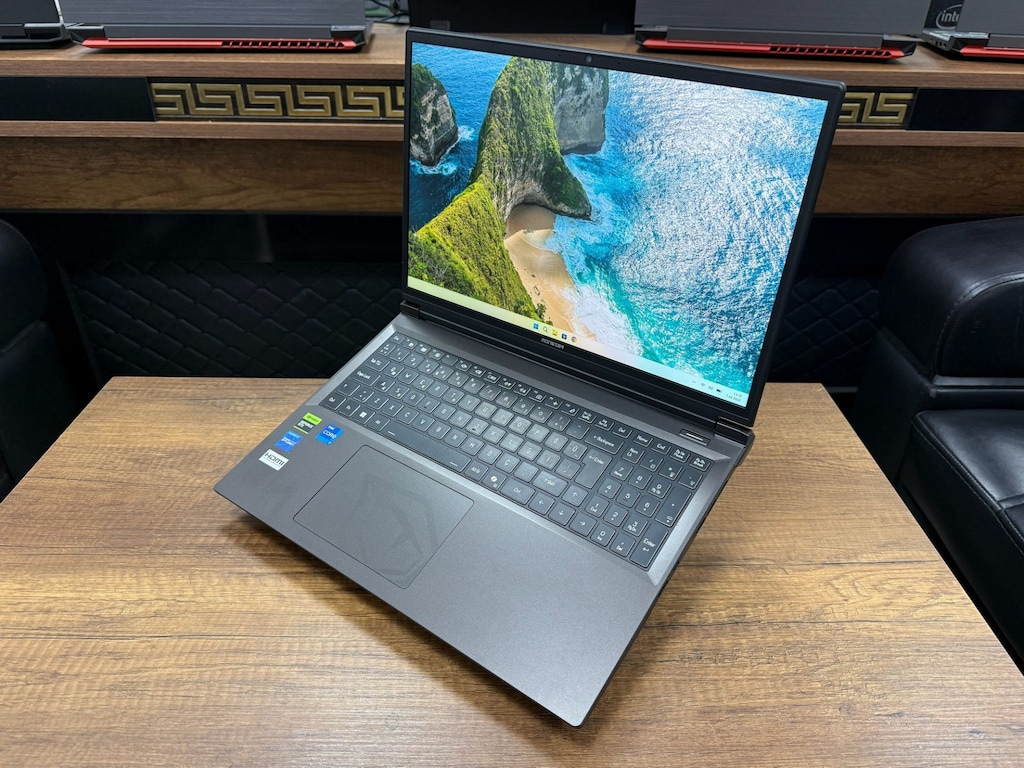 Monster Tulpar T6 i7-13700HX 12GB 1TB RTX5060 16" Gaming Notebook - 3