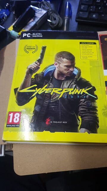 CYBERFUNK 2077 OYUN CD SI SIFIR KUTULU