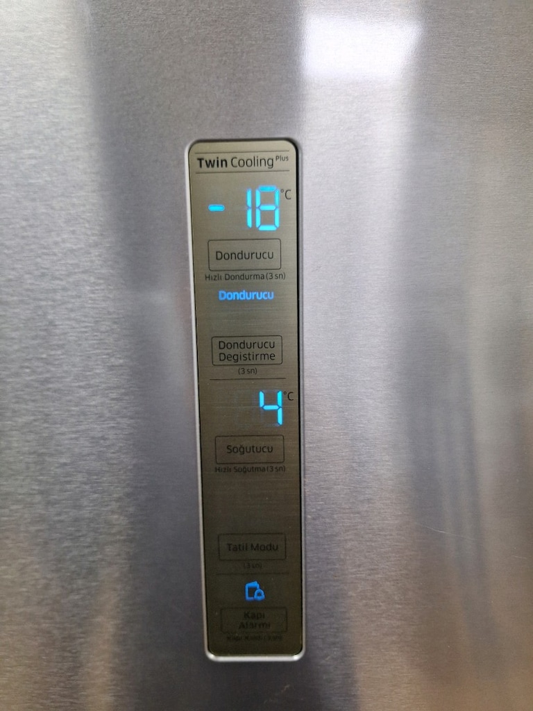 Son model sıfır ayarında inox Samsung XXL buzdolabı enverter motor - 3