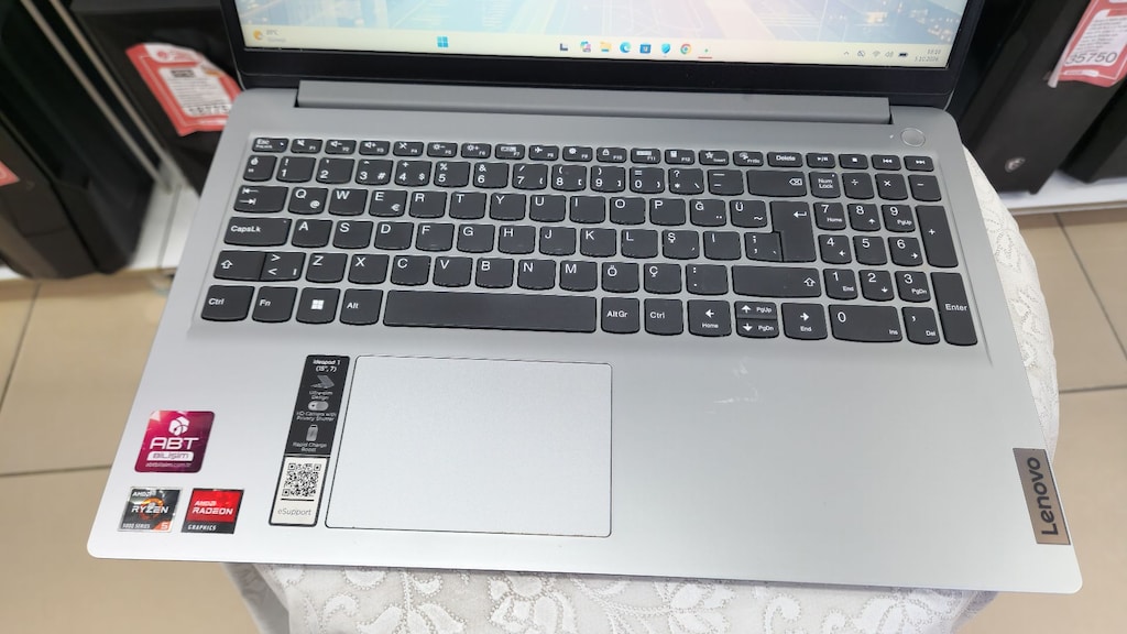 ABT BİLİŞİM – Lenovo IdeaPad 1Ryzen 5 5500U 8 GB 512 GB M.2 15.6" - 5