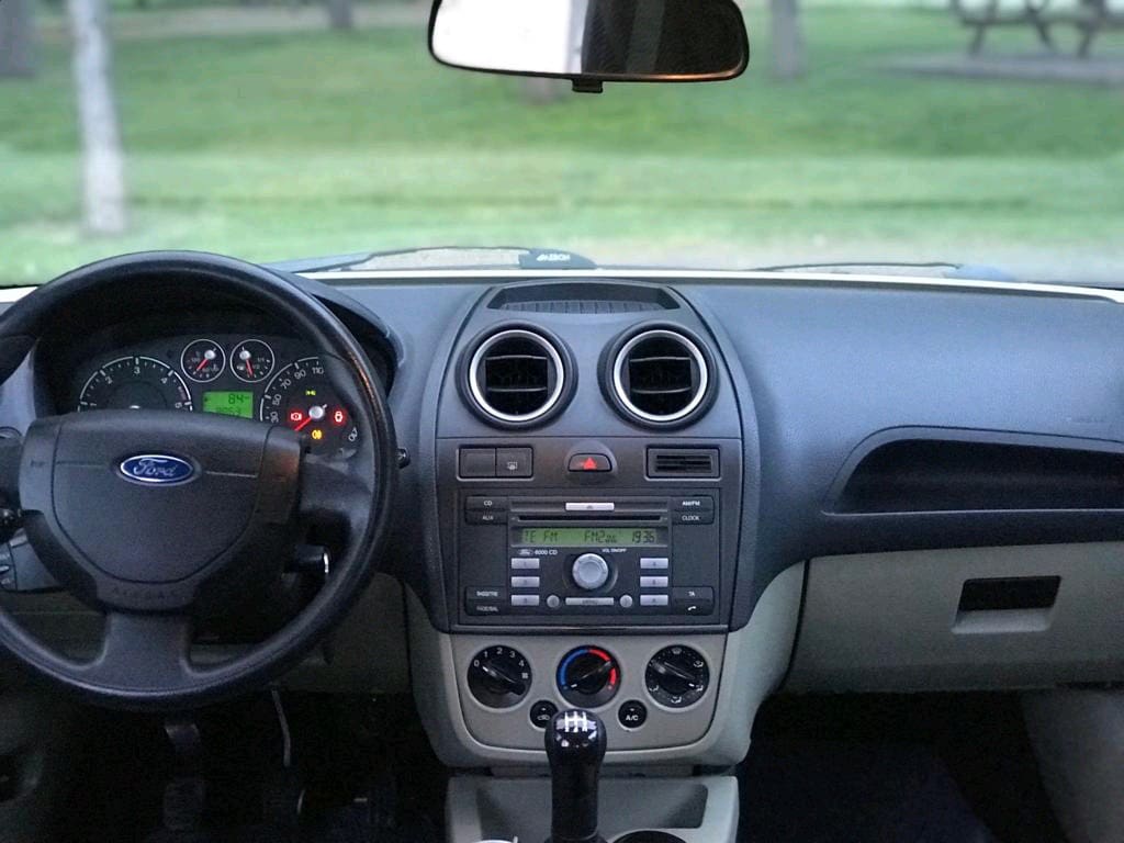 Ford Fiesta 2008 - 3