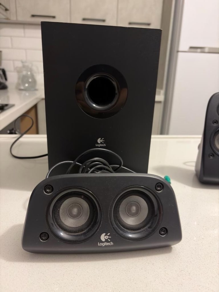 LOGİTECH Z506 5+1 SES SİSTEMİ - 6