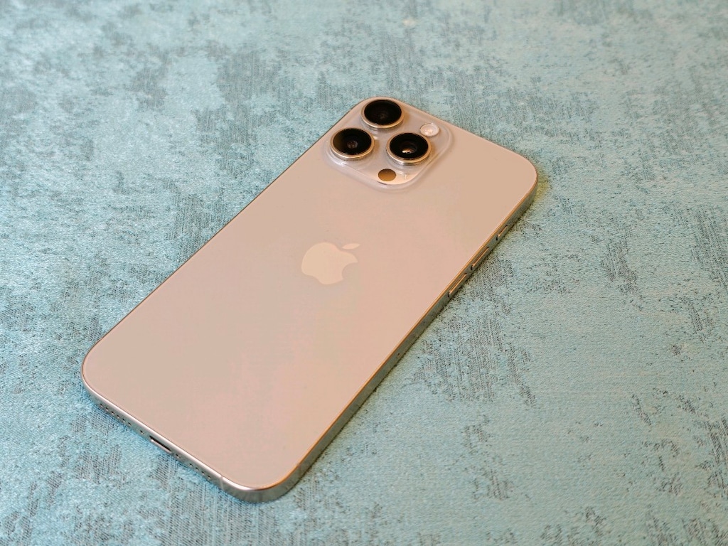 İPHONE 15 PRO MAX 256GB SİFİR AYARİNDA HATASİZ SORUNSUZ PİL90 - 2