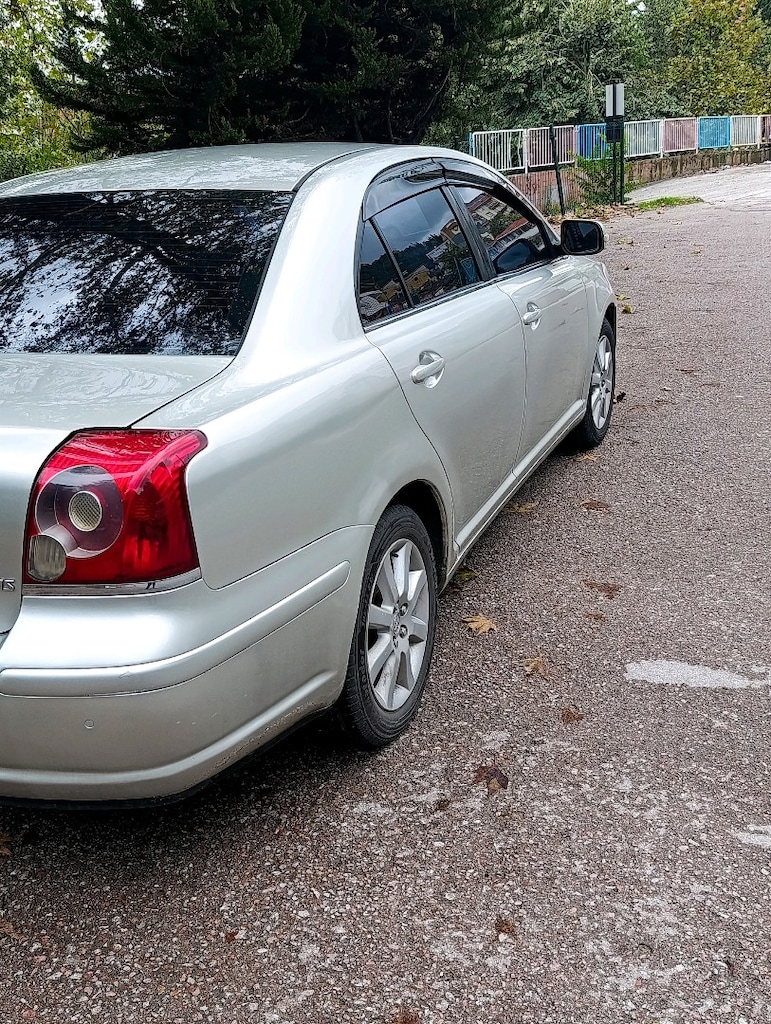 2007 Avensis - 3