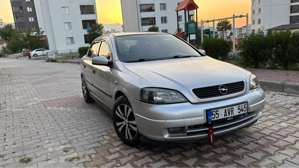 TEMİZ, BAKIMLI VE AİLE ARACI OPEL ASTRA - 9