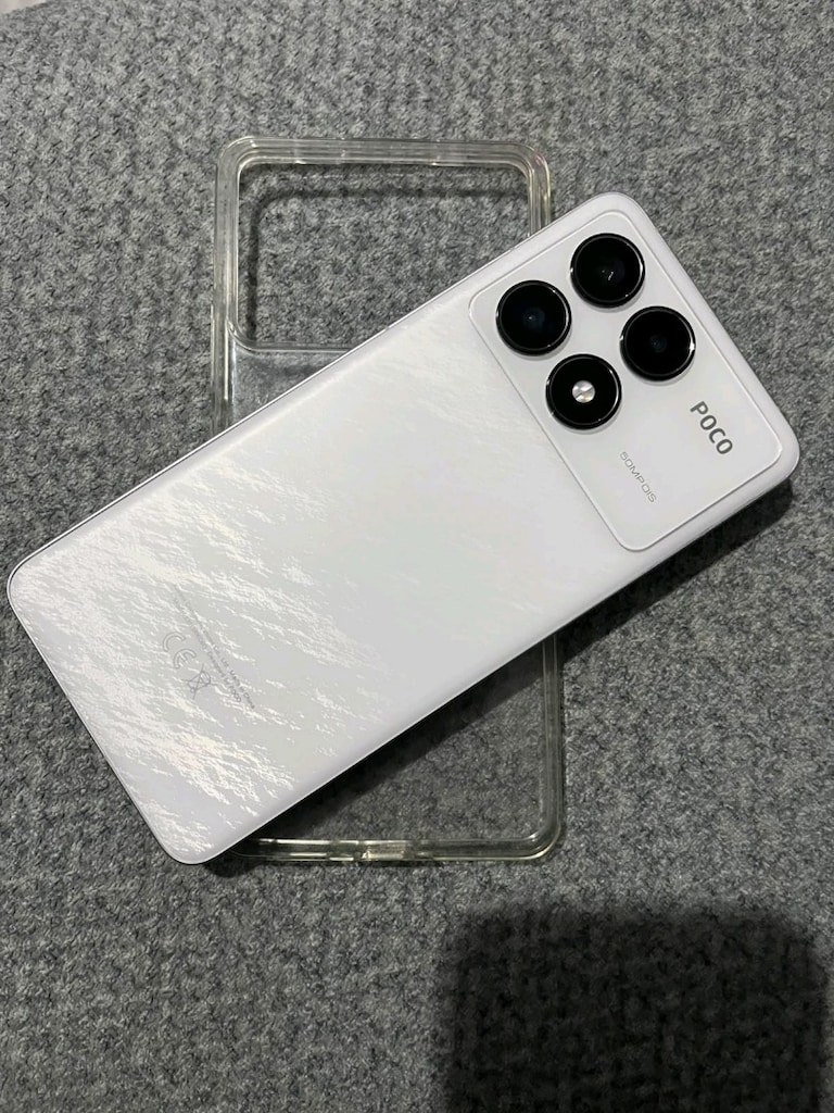 POCO F6 PRO 18 RAM / 512 GB - SNAPDRAGON 8 GEN 2 - 10/10 - 2