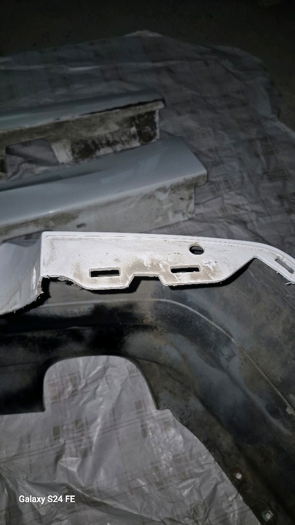 bmw e90 lci arka tampon ve yan marşbiel - 7