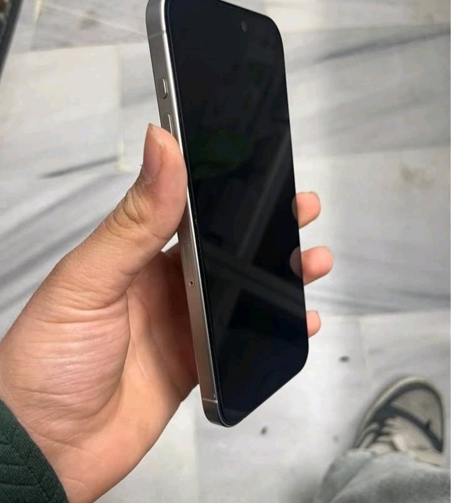 İlk Sahibinden İPhone 15 Promax - 4