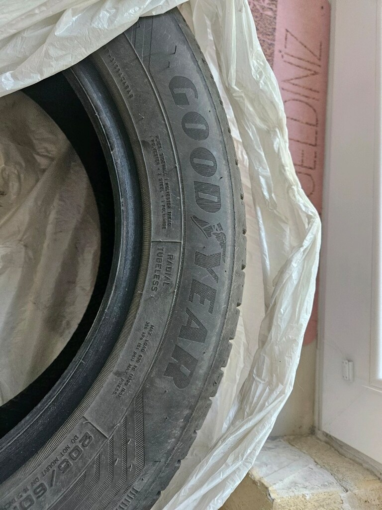 ACİL 4 adet 205/60R/16 lassa goodyear - 6