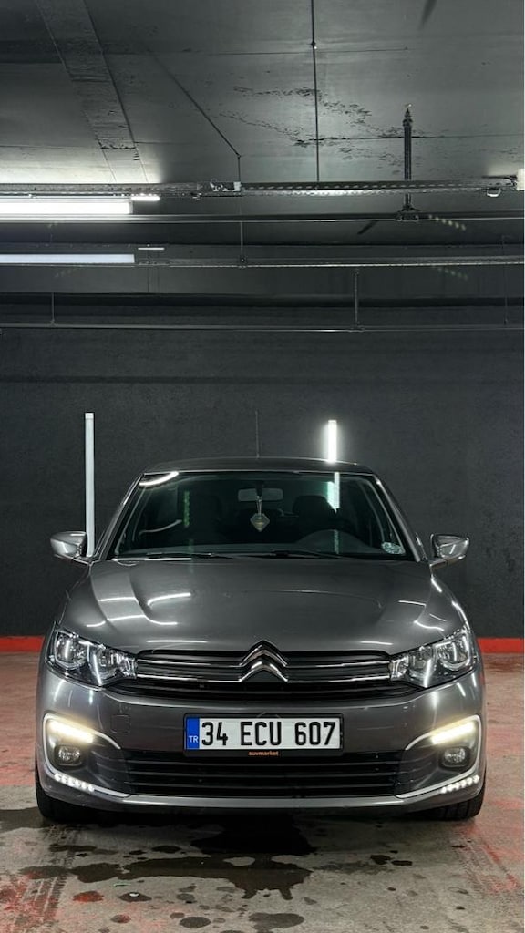 2021 C ELYESE - 2