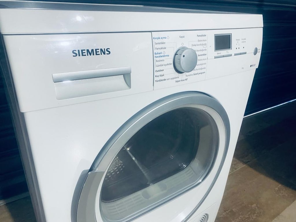 SİEMENS 8kg kapasiteli dijital Ekran kurutma makinası - 8