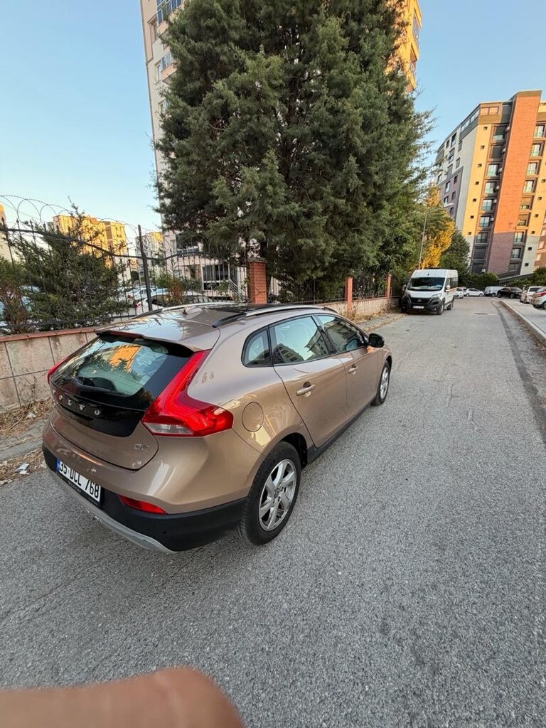 volvo v40 cross country 63.000 km servis bakımlı - 3