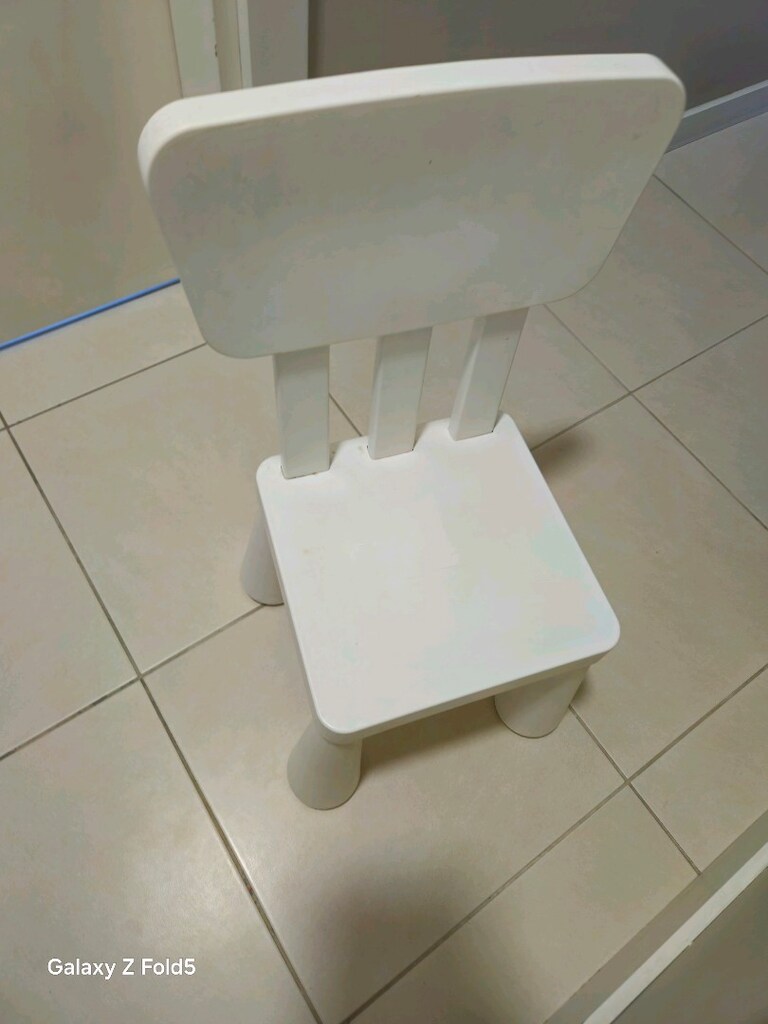 IKEA MAMMUT SERİSİ MASA SANDALYE TAKIMI - 5