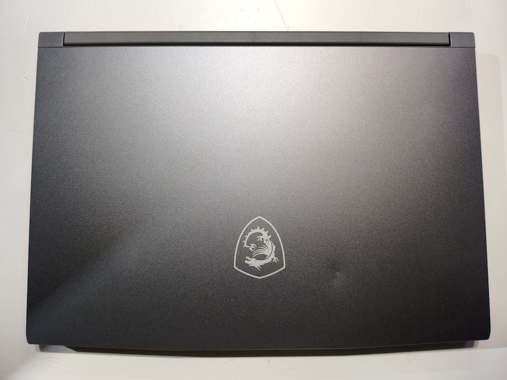 GAMING LAPTOP - 4