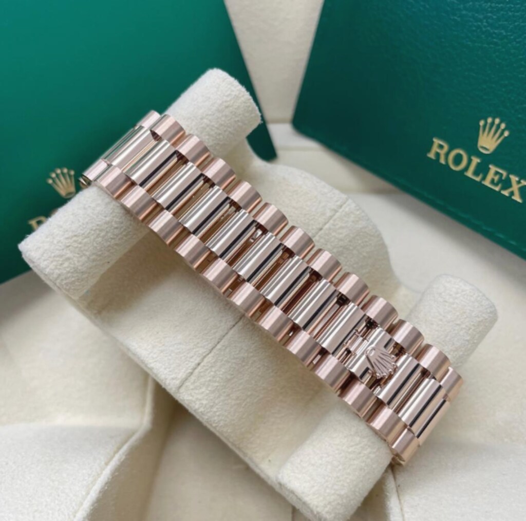 Rolex Day-Date - OMBRE SLATE / ROSE GOLD** 2026 SWISS - 5