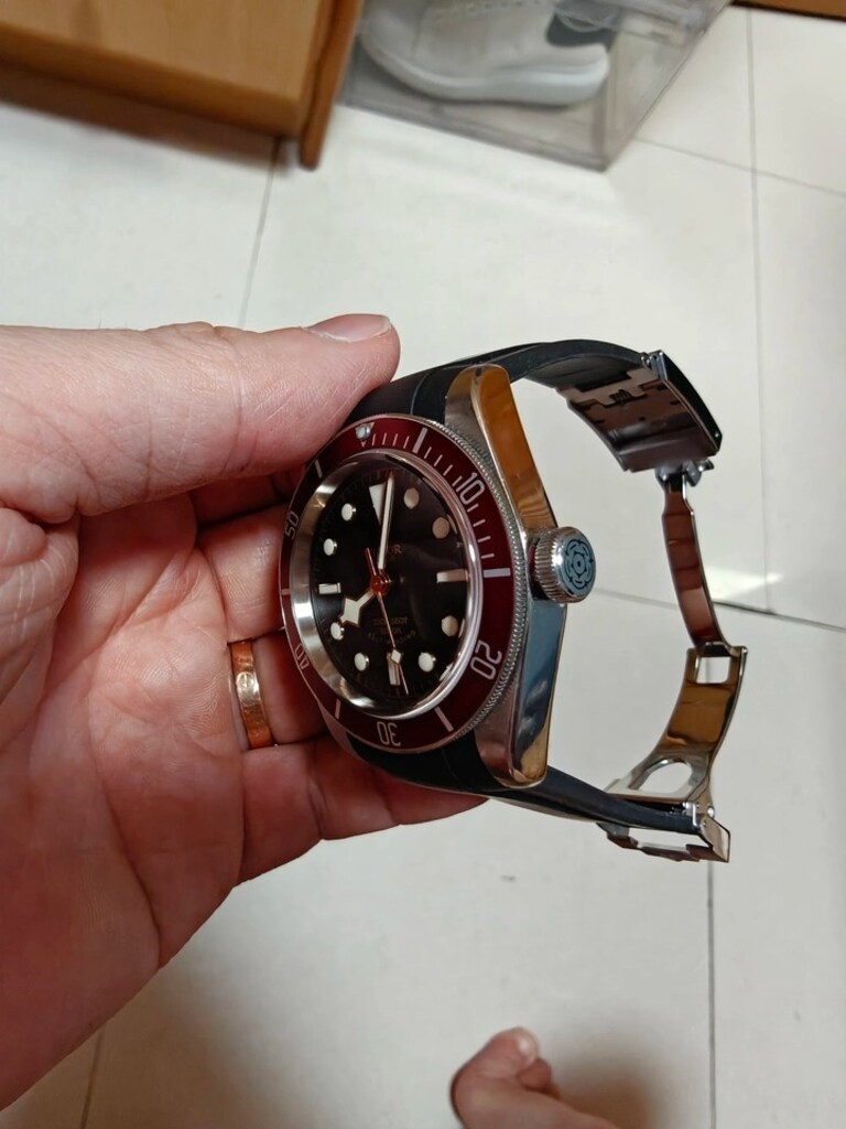 Tudor Black bay 58 79030 Tfit tokalı Siyah Silikon Kordon - 4