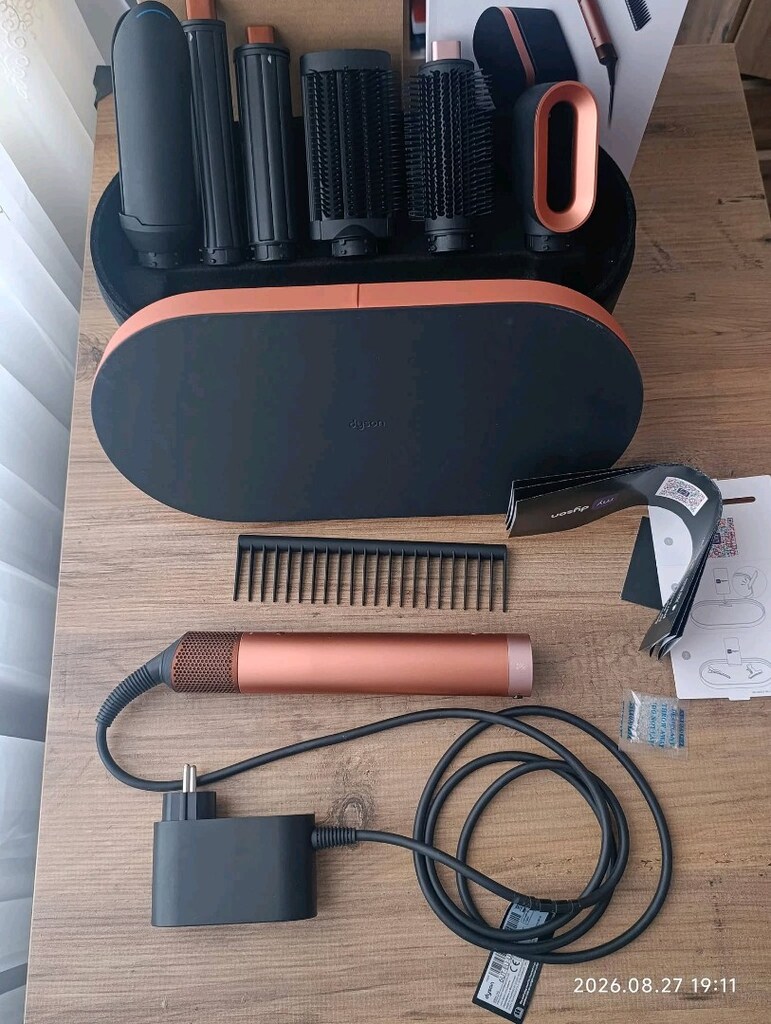 dyson - 4
