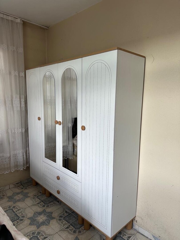 ultra lüks 4 kapaklı 180cm dolap sıfır ürün adrese teslim kapıda ödeme - 3