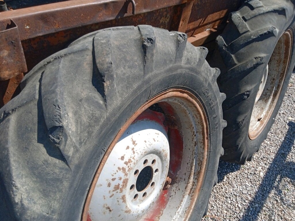 traktör lastiği iki adet Massey den çıkma - 2