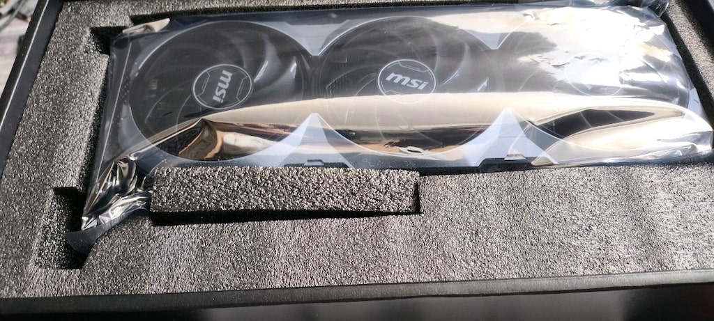 msi ventus 3x RTX 4060ti oc edition 8gb gddr6 ekran kartı - 12