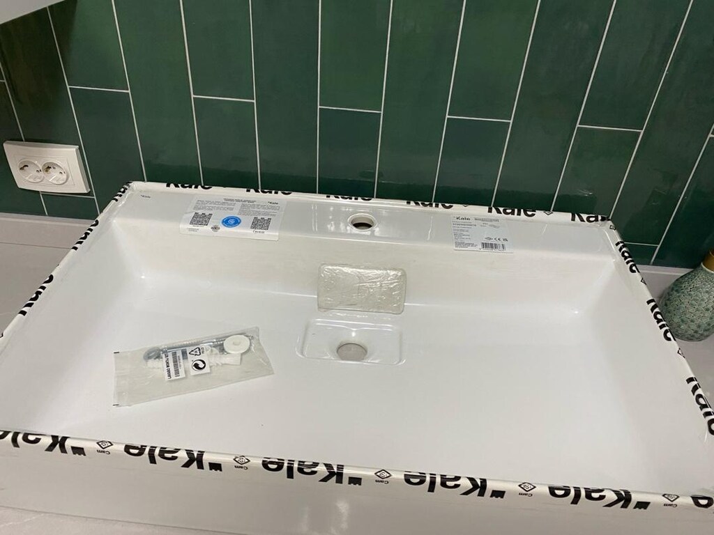 KALE Marka Tezgah Üstü Lavabo 80*50 - 4
