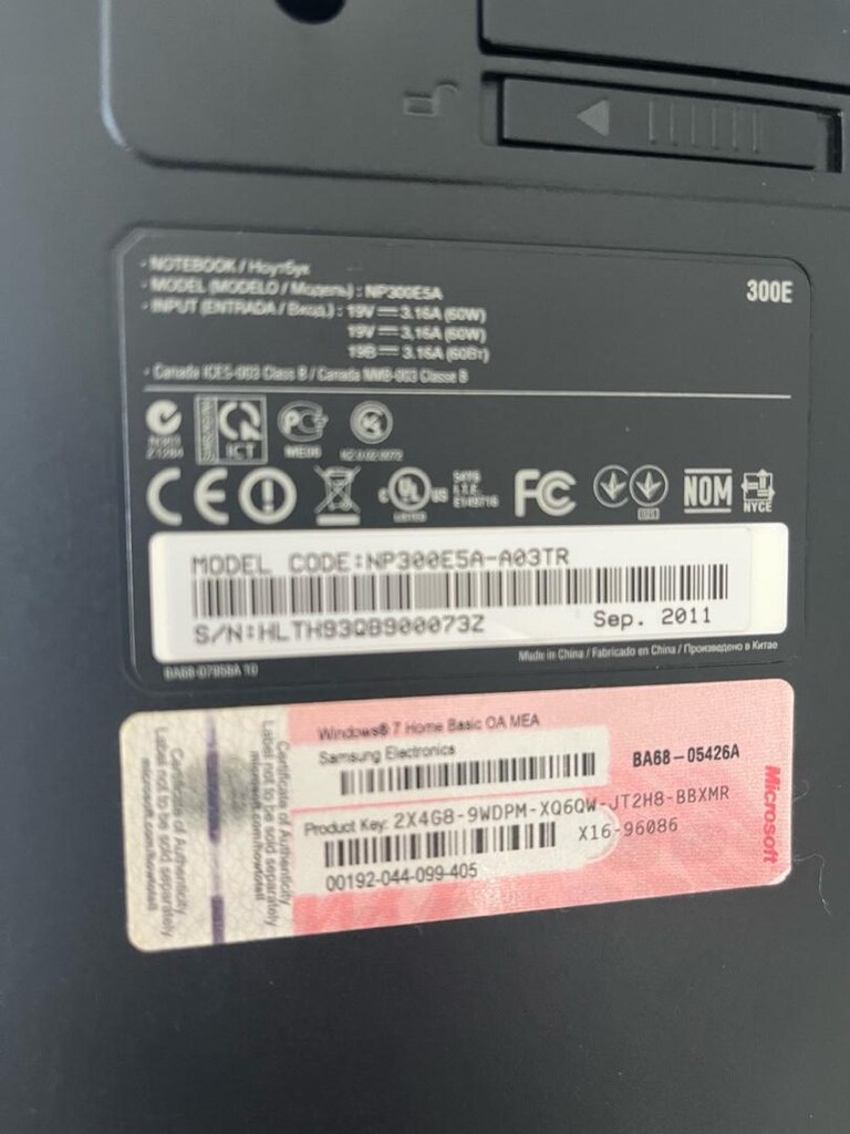 SamsungNP300E5A notebook - 3