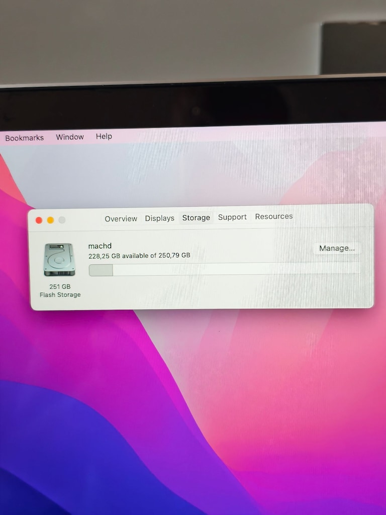 MACBOOK PRO 2015 - İ5 - 2K RETİNA EKRAN - 256 GB SSD - 8 GB RAM - 11